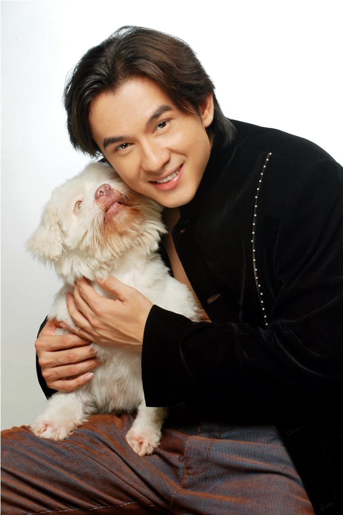 Còn đây là hình ảnh quý ông Đan Trường của năm 2005.